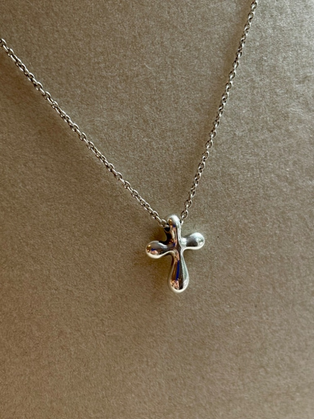 Vintage Tiffany & Co. Elsa Peretti Teardrop Cross